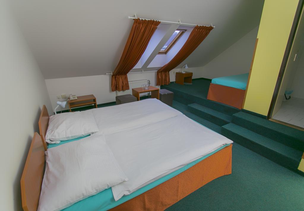 براغ Hotel U Sladku المظهر الخارجي الصورة